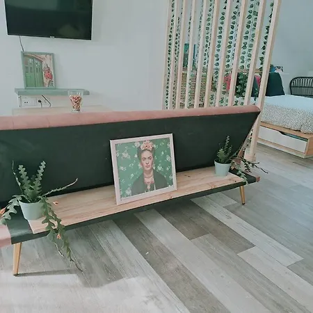 Frida アパート *